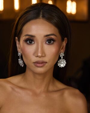 Brenda Song Instagram - A special thank you to my incredible glam team for making this night so special. I love you guys!  @jordan_grossman @singer.farrah @annaleefiorino @jennanicoleofficial 📸 @jessefff