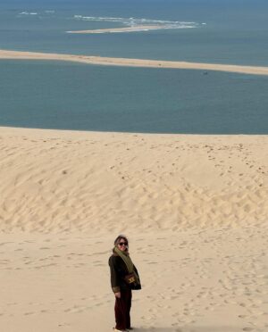 Camila Raznovich Instagram - Dune de Pilat….amazing place! #dunedepilat #france #ustime❤️ #timeoff #discovering