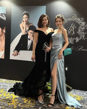 Candy Ice Instagram - Congratulations to 🕊️💕🕊️
@brendanyuen27 @bon_bonnie 
Wish you both 白头偕老

gown from @voguelease_gown
