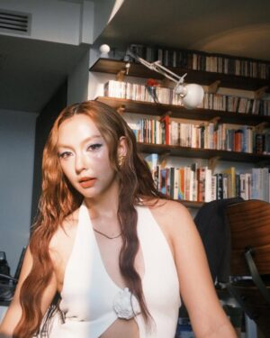Carissa Springett Instagram - อากาศมันร้อน อยากจะอ้อนพี่ได้ป่าว 🥥🌴🍯✨

⚡️𝐒𝐄𝐏𝐇𝐎𝐑𝐀 𝐁𝐄𝐀𝐔𝐓𝐘 𝐏𝐀𝐒𝐒 𝐒𝐀𝐋𝐄 ⚡️
เซลใหญ่ต้นปี สมาชิกรับส่วนลดสูงสุด 𝟐𝟎%* พร้อมของขวัญสุดเอ็กซ์คลูซีฟเพียบ
🗓️ วันนี้ - วันอาทิตย์ที่ 𝟑𝟎 มีนาคมนี้ 🔥
 
📍ทั้งทางออนไลน์และหน้าร้านเซโฟราทุกสาขา (สมัครสมาชิกฟรี พร้อมรับสิทธิ์ทันที!)

@thaisephora #SephoraTH
#SephoraBeautyPassSale25