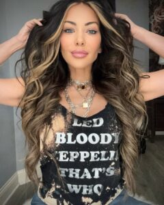 Actress Carla Harvey HD Photos and Wallpapers March 2025