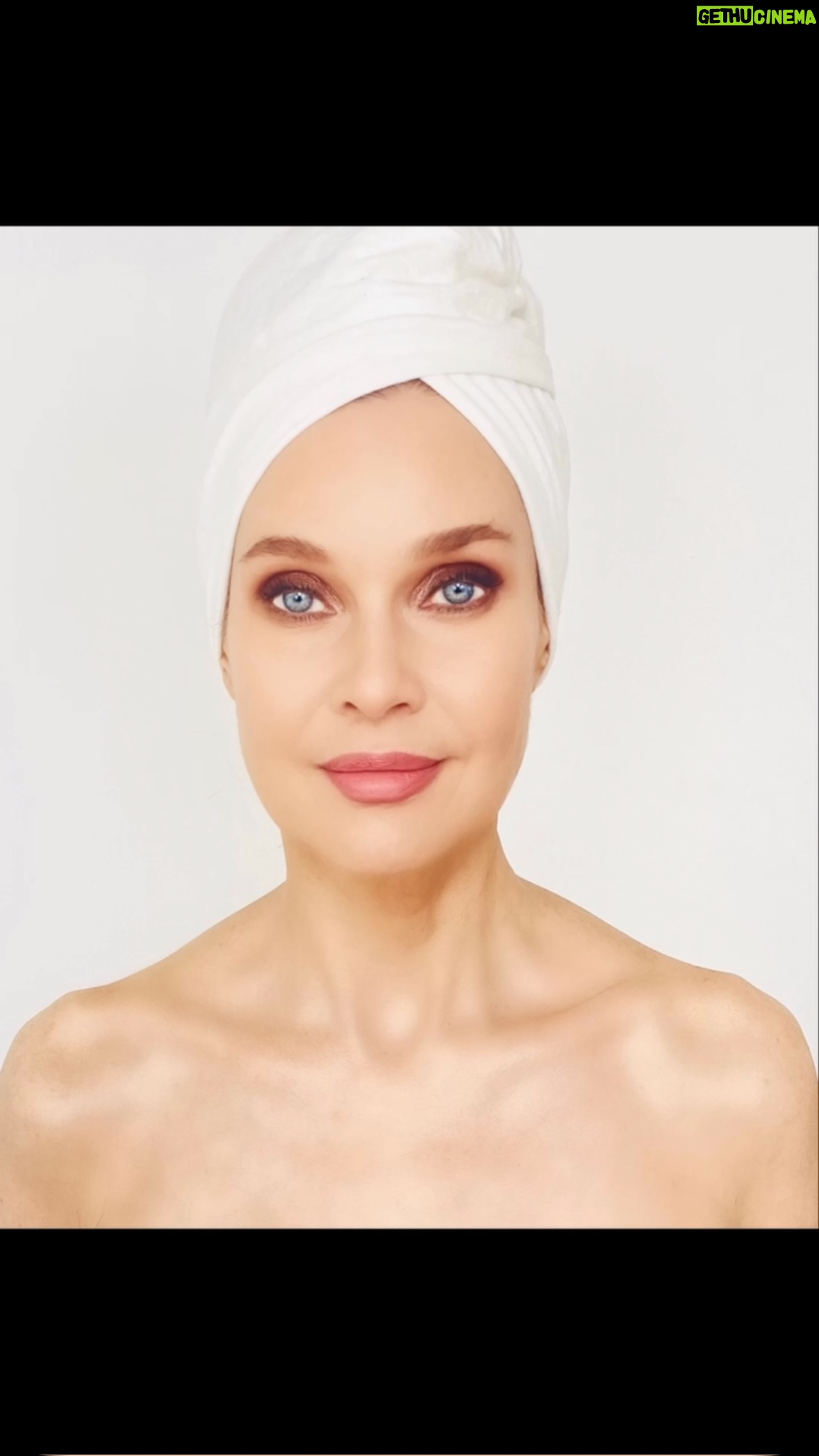 Carol Alt - 7.3K Likes - The incomparable @modelcarolalt #photo @ezequieldelarosa #makeup @makeupbygreggbrockington #beauty #topmodel #icon