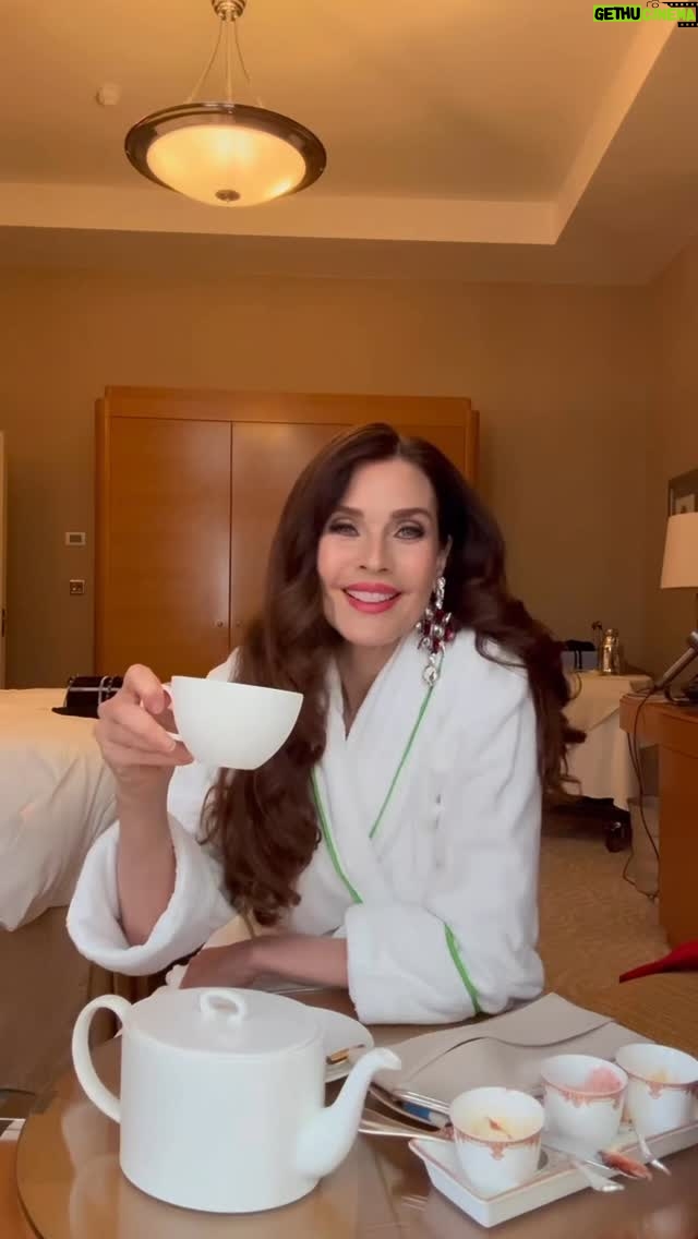 Carol Alt - 7.8K Likes - #teatime #london #style i've been told the young woman who impressed me so much and struck me so deeply with her words. Is actress Geri Jewell. Apologies for not saying that outfront.