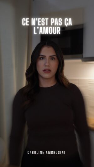 Caroline Ambrosini Instagram - Acting: Ce n’est pas ça l’amour 

Reprise du dialogue de Billie et Ben dans “Bref 2”
Voix off masculine : @val_vitti 

#explorer #reels #acting #comédienne #fiction #cinematography #courtmetrage #casting