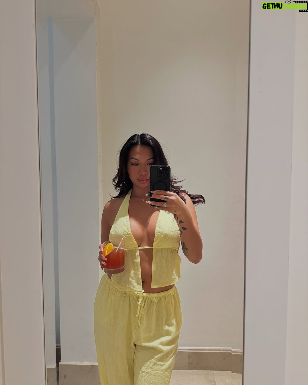 Cassie Yeung - 41.3K Likes - š§š§ owes me nothing š
