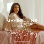 Cecily Strong