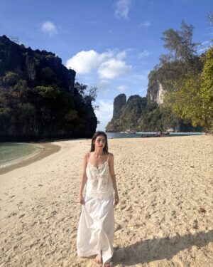 Chalida Vijitvongtong Instagram - Krabi 🌊 สนุกโคตรจะบ้า!!!