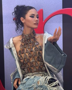 Chalita Suansane Instagram - สาธุ99 ซีซั่นนี้ผีดุเลยต้องพกพระมาด้วยคืนนี้เจอกัน!!🫢🙄 

#นางร้ายไทยแลนด์ss2 
#queenmasternamtan
