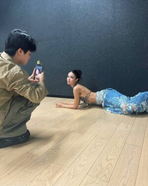 Chalita Suansane Instagram - สาธุ99 ซีซั่นนี้ผีดุเลยต้องพกพระมาด้วยคืนนี้เจอกัน!!🫢🙄 

#นางร้ายไทยแลนด์ss2 
#queenmasternamtan
