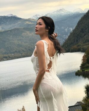 Chalita Suansane Instagram - 🦢✨🤍