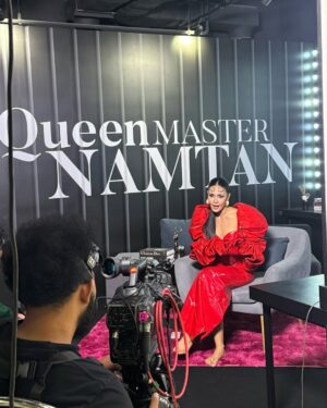Chalita Suansane Instagram - สาธุ99 ซีซั่นนี้ผีดุเลยต้องพกพระมาด้วยคืนนี้เจอกัน!!🫢🙄 

#นางร้ายไทยแลนด์ss2 
#queenmasternamtan
