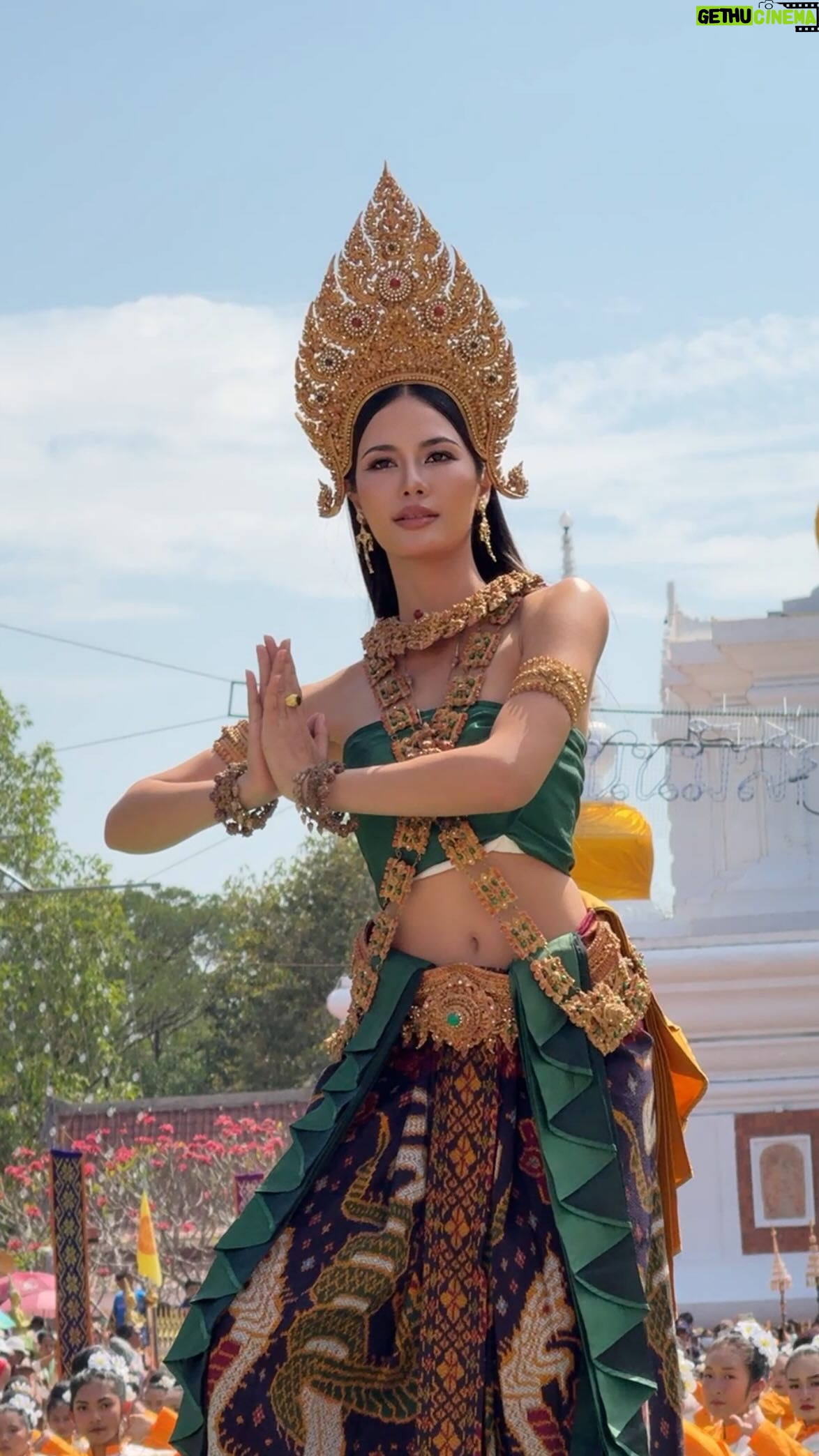 Chalita Suansane - 54.6K Likes - พระนางจำปาศรี พิธีเปิดงานนมัสการพระบรมธาตุนาดูนปี 68🙏🏻✨