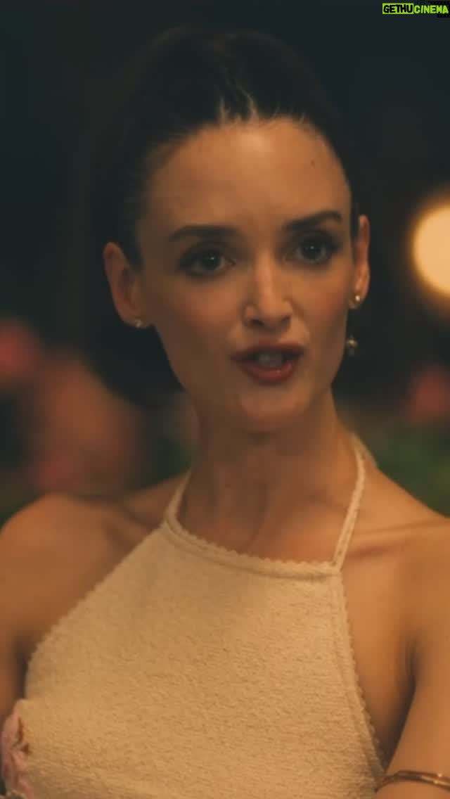 Charlotte Le Bon - 13.9K Likes - CHARLOTTE LE BON REINE OFFICIELLE DU QC⚜️