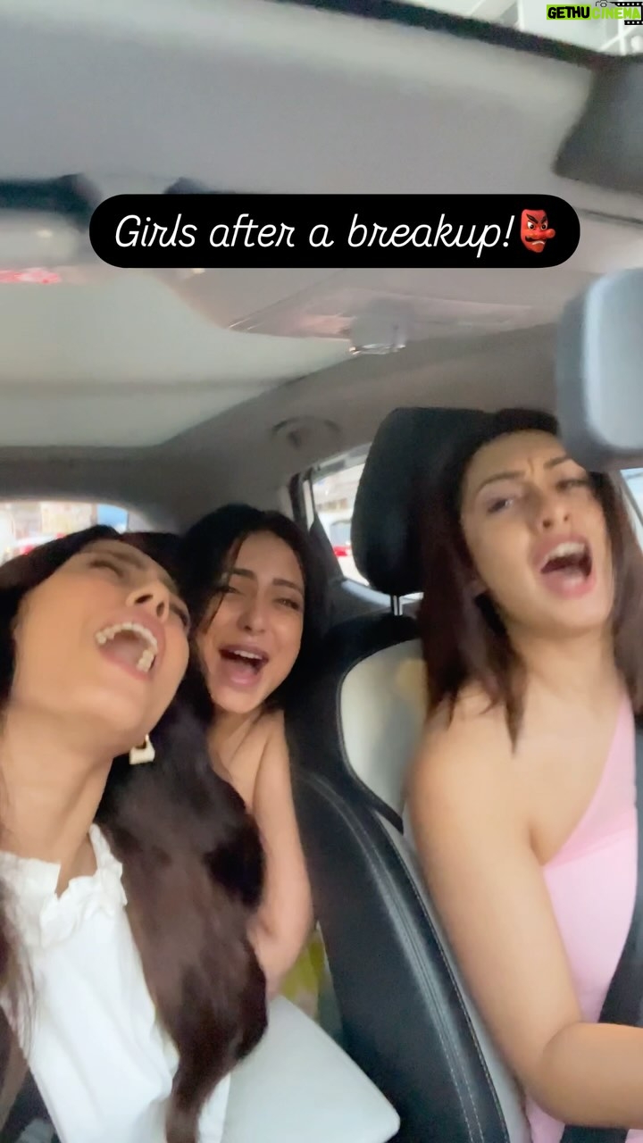Charu Mehra - 1.3K Likes - #transitionreels💫
Pyaar Kya hai?
Wrong answers only!
