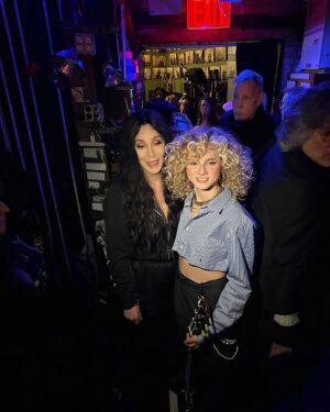Cher Instagram - Backstage 🩵