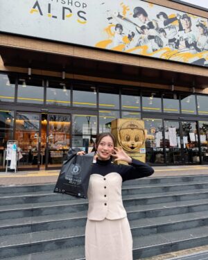 Chihiro Kawakami Instagram - 明日から3月！
暖かくなってきて、本格的に球春到来ですね🏟️⚾️

#阪神タイガース #グッズ #GET
#主にシークレットグッズ #大好き 🐯
#球春到来 #明日は 
#日鉄鋼板SGLスタジアム #オープニングゲーム