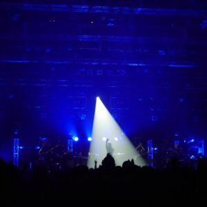 Chisato Moritaka Instagram - ⁡
森高千里2024『レッツ・ゴォーゴォー！ツアー』追加公演
2月1日 大阪 Zepp Osaka Bayside公演 終了しました！
 
Zepp Osaka Baysideでのライブは初めてでした！
会場近くにはUSJ、対岸には観覧車があって、
見るだけでもワクワクした気持ちになりました～。
 
私のライブはいかがでしたか？皆さんワクワクしましたか？
大きな声援と多くの拍手に包まれて幸せでした～。
大阪の皆さんありがとうございました！
 
今日はバンドリーダー高橋さんのお誕生日でした。
リハーサルではサプライズもしましたよ～。
明日のツアー最終日までメンバー＆スタッフと全力で駆け抜けていきまーす！
 
#chisatomoritaka
#森高千里
#レッツゴォーゴォーツアー
#大阪府
#大阪市
#此花区
#ZeppOsakaBayside
#道頓堀くくる の「#たこ焼」
#ダイヤ製パン の「#サンドイッチ」
#マサヒコオズミパリ #masahikoozumiparis の「#ケーキ」
#嶋屋 の「#あべのポテト」