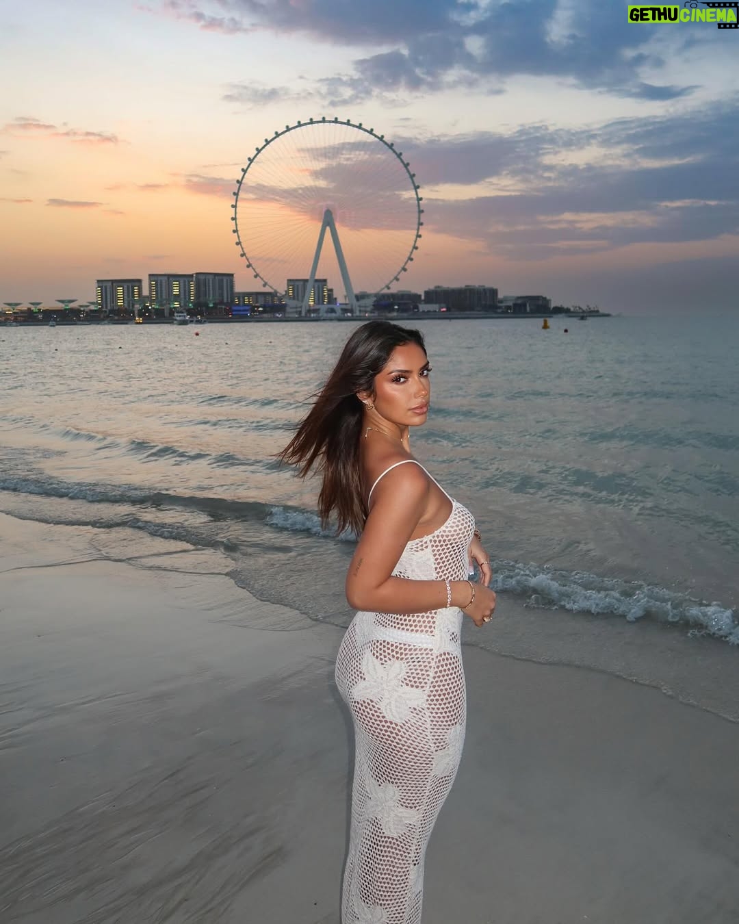 Clarysse Pereira - 26.9K Likes -