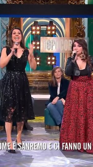 Cristina D'Avena Instagram - Sanremo incontra i cartoni animati: @iogeppicucciari e @cristinadavenaofficial insieme per un medley dedicato a @carloconti.tv (e ai nostri ricordi 😍). 

#SplendidaCornice #GeppiCucciari #CristinaDavena #Pollon #milaeshiro #giorgie #èquasimagiajohnny #occhidigatto #arrivacristina #Rai3 #raiplay #cartonianimati