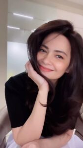 Cut Tari Top 100 Instagram Photos and Posts
