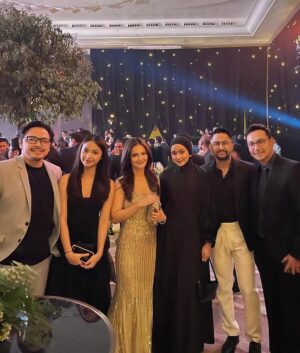 Cut Tari Instagram - Special night, Congrats @mdtv ✨

Dress: @enchantedgown
Make Up: @barry_irawan