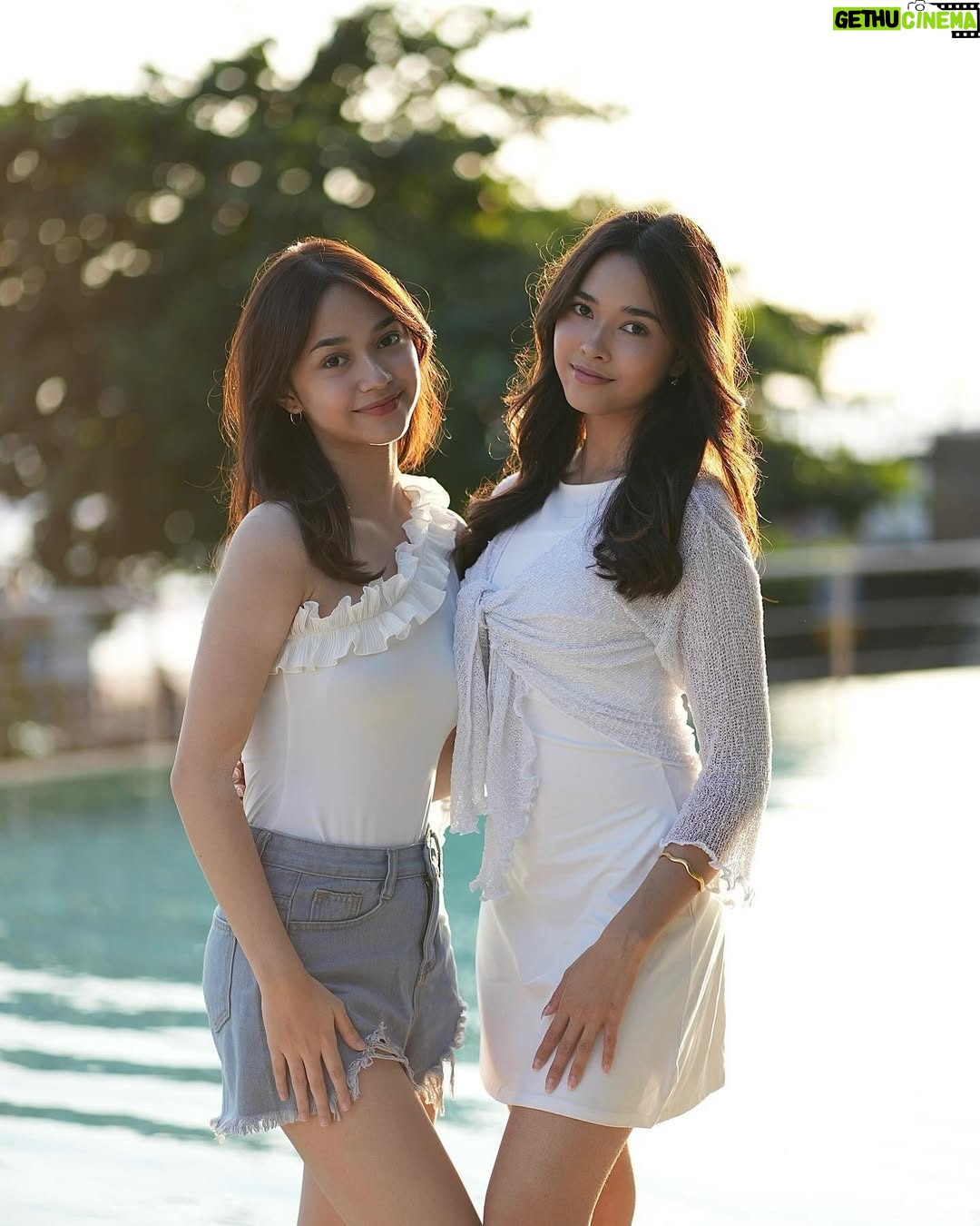 Cut Tari - 13.2K Likes - Holiday Season ✨
@doublesixseminyak #doublesixseminyak