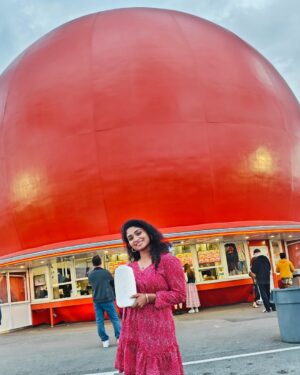Cynthia Vinolin Instagram - That one beautiful evening ✨ ❣️ 
Just Me 😍 travelling around the world ✨❣️

#cynthiavinolin #love #lifeofCynthia #peace #happiness #canada🇨🇦 #toronto #montreal #chennai