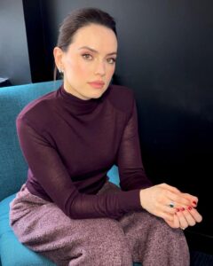 Actress Daisy Ridley HD Photos and Wallpapers April 2025