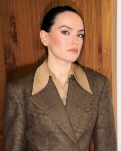 Actress Daisy Ridley HD Photos and Wallpapers February 2025