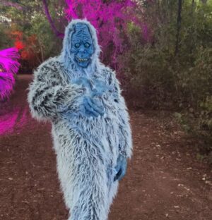 Dana Alexa Instagram - The Man, the myth, the Mountain ⛰️ 

It only felt right for Everest to be his namesake for his first Halloween so the rest of the family showed out as the creatures of the Himalayas 😅 feat: Mount Everest, papa abominable snowman, mama snow leopard, and Charli The Yak. 

Happy Halloween 👻 

What did you dress as for Halloween!? Tell us in the comments 😍
