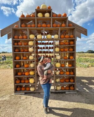 Dana Alexa Instagram - My favorite season with my favorite guys 🎃