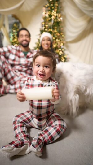 Dana Alexa Instagram - This was the most special Christmas for us, Everest’s first Christmas and our first Christmas as mom and dad. We had so much fun staying up late wrapping and building his toys. Seeing the holiday come to life in his eyes gave it a whole new meaning. 

We hope you have the most wonderful and magical holiday with your loved ones and that you are moving through the season with love and joy in your heart. Sending peace to those grieving or struggling this season and light to everyone on earth 🎄 

Merry Christmas  to all and to all a good night 🎅 

- The Santana Family