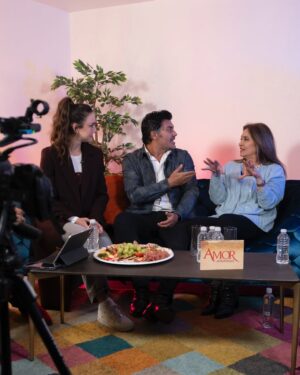 Daniela Romo Instagram - En entrevista con mi querida @danielaromoweb y @andrespalaciosd1 
Siempre es divertido estar con ellos 😂❤️‍🩹

#danielaromo #telenovelas #televisa #televisanovelas