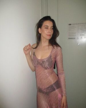 Danielle Haim Instagram - happy valentine’s day to me !