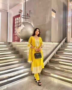 Actress Debattama Saha HD Photos and Wallpapers February 2025