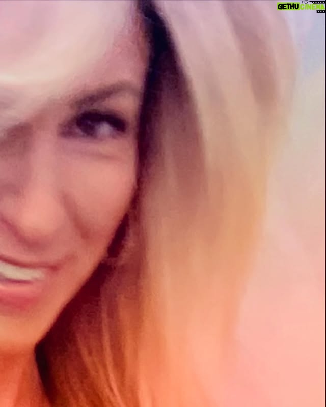 Debbie Gibson - 20.3K Likes - 🌻 SPRING FEVER 💚
With this BOP by @lizzobeeating 🎧
TY @vegaspbs !
Stay tuned for when to tune in 😉
We talk my @nvballet upcoming honour and all things life and Las Vegas !!!
Glam-n-Pix 💋@sheena_zar
Rocker Blonde 👱🏼♀️@cody.komihair
Romper @aliceandolivia
Shoes @jimmychoo
Earrings @swarovski
#talkshow #interview #fashionista #lasvegas
