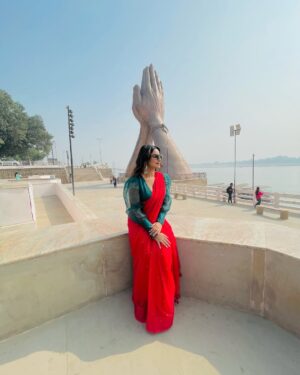 Debjani Deghuria Instagram - Happy #mahashivratri 🙏🏻❤️ ଓଁ ନମଃ ଶିବାୟ , ହର ହର ମହାଦେବ! 
ଶୁଭ ମହାଶିବରାତ୍ରି! 🙏🏻 

#debjanideghuria #debjani #shivratri #shiv #god #paramatma #unniverse #love #omnamahshivaya #shivratri #2025