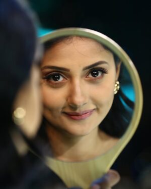Debjani Modak Instagram - Classic beauty is when you decide to be yourself. 🫶🏻