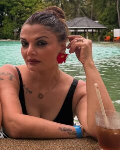 Actress Deepshikha Nagpal HD Photos and Wallpapers March 2025