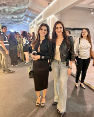 Deiya Sindhi Instagram - Day 1 of the @llwindia Ajio Luxe Weekend unfolded in the most refined way. @purefacets  @suzkr , showcased exquisite jewellery that captured the essence of sophistication, while a chance encounter with @imeshadeol added a touch of charm to the experience✨ 
@tudorwatch @timeavenueindia ‘s impeccable craftsmanship in watches, presented by @rizwanbachav was a masterclass in luxury⌚ 
The @tyaanijewellery fashion show redefined elegance, blending timeless tradition with bold innovation on the ramp💍✨ 
The evening culminated with @kunalrawalofficial ‘s after-party, an unforgettable celebration of style and energy, marking the perfect end to an extraordinary day🥰✨

#ajioluxeweekend #invited #purefacets #tudors #event #tyaanijewellery
