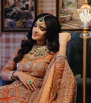 Diljott Instagram - ♥️🕊️Mohabbat🕊️♥️

.
Jewels: @manimuktaajewels
Clicks: @shamsherslens
Outfit: @kulwinder_nagra
Makeup: @themakeupbox_byginnie
Hair: @hairartistmika