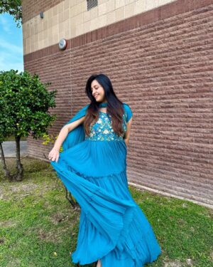 Dimple Harika Instagram - Ugadi vibes 💙✨