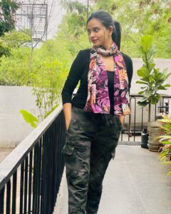 Actress Divya Ganesh HD Photos and Wallpapers March 2025