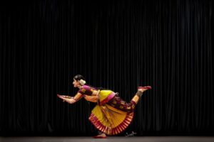 Divyaa Unni Instagram - 🤍🤍 @divyaaunni 🤍🤍

📸  capture by @portraits_by_rabeesh 

Book your shoot at @sarithastudio

Contact: 95 62 55 62 22

#dance #filimactress #malayalam #malayalamactress #divyaunni ##sony #classicaldance #indianclassicaldance #dancer
#Bharatanatyam #dancersofinstagram #indiandance
#classicaldancer #dancers #classical #bharatnatyamdance 
#dancephotoshoot #artist #indianclassicaldancers #art 
bharathanatyam #snphotography #bharatanatyamdancer
#indianclassical 
#classicaldancers #kuchipudi #dancelifestyle 
#dancephotographer #dancephotography #artphotography