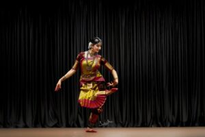 Divyaa Unni Instagram - 🤍🤍 @divyaaunni 🤍🤍

📸  capture by @portraits_by_rabeesh 

Book your shoot at @sarithastudio

Contact: 95 62 55 62 22

#dance #filimactress #malayalam #malayalamactress #divyaunni ##sony #classicaldance #indianclassicaldance #dancer
#Bharatanatyam #dancersofinstagram #indiandance
#classicaldancer #dancers #classical #bharatnatyamdance 
#dancephotoshoot #artist #indianclassicaldancers #art 
bharathanatyam #snphotography #bharatanatyamdancer
#indianclassical 
#classicaldancers #kuchipudi #dancelifestyle 
#dancephotographer #dancephotography #artphotography