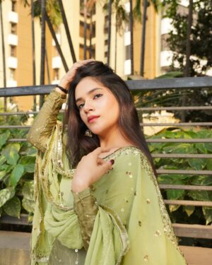 Drishti Thakur Instagram - 💚