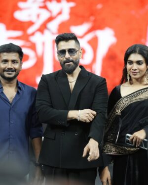 Dushara Vijayan Instagram - Prepped,cooked and wrapped 🔥💥

#veeradheerasooranfrommarch27

Outfit : @studio149 
Hairstylist : @pinkylohar_  @itsmahi_thapa
Shot by : @bathri.ramachandar