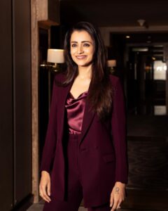Actress Eka Lakhani HD Photos and Wallpapers March 2025