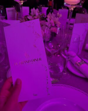 Elena Faliez Instagram - Picture 9, quand elle te regarde comme ça t’as tout gagné… 😏

Jeudi 06 mars nous avons assisté à la mise à l’honneur des femmes par @le.grand.diner pour la remise des trophées Madame. 

Une fabuleuse soirée pour célébrer ces femmes qui rappellent chaque jour que tout est possible, et nous donne envie de nous dépasser. 

Un grand bravo à toutes les lauréates, et particulièrement à @mayane_sarah_ pour son trophée Madame pour la catégorie cinéma 🎬👏🏼

Merci ma @evegillesoff de m’avoir conviée à tes côtés ❤️ 

👗 Outfit Elena by @christopheguillarme 
@whisperingagency 

#legranddiner #tropheesmadame #journeedelafemme #trophee #hotelpeninsula #outfit #classy #celebratewomen #8mars #evegilles #missfrance2024