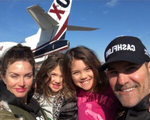 Elena Lyons Instagram - just found this throwback pic, love my beautiful girls. 🫶